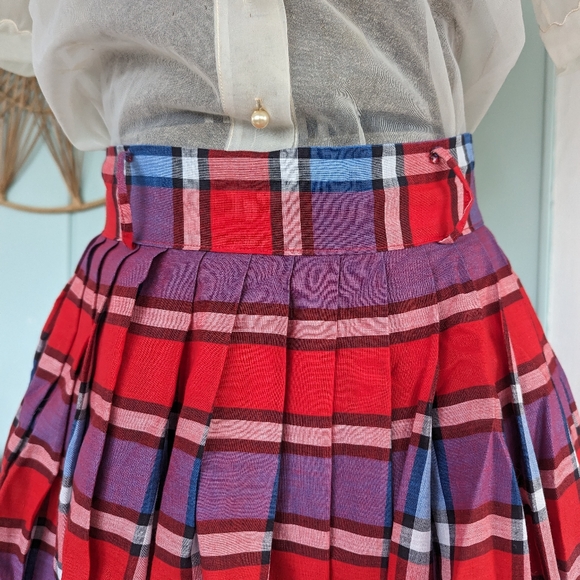 Vintage Plaid A-line Skirt - Picture 7 of 7